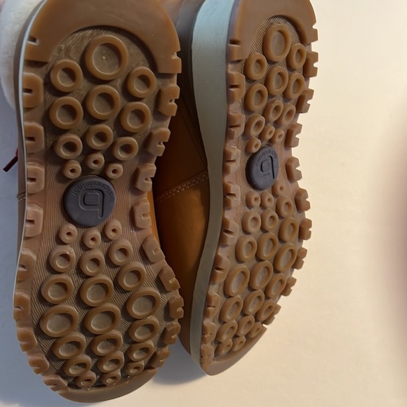 NEW Bionica Diablo Women’s Tan Shearling ankle all weather waterproof lace boots - Picture 6 of 12